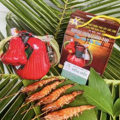 Rượu mận Sáu Tia